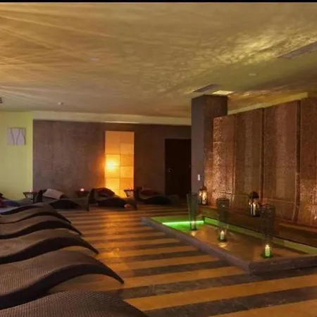 Reina Barcelo Apartment Slantschew brjag