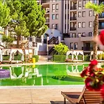 Reina Barcelo Apartament