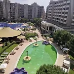 Reina Barcelo Apartament *