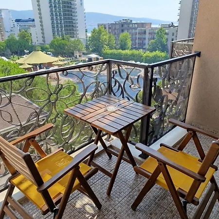 Apartamento Reina Barcelo