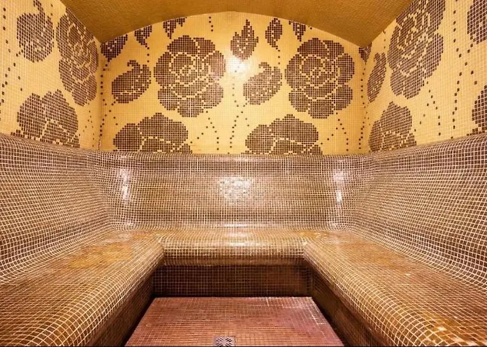 Reina Barcelo Apartman Napospart