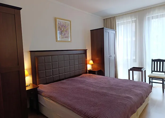 Reina Barcelo Appartement *