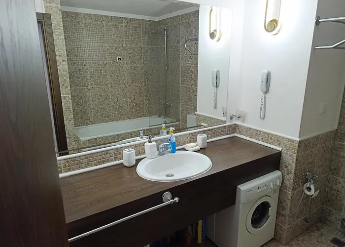 Reina Barcelo Appartement *